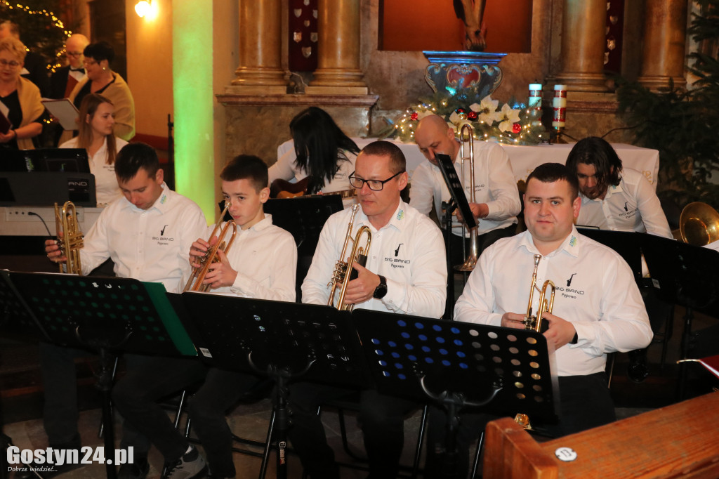 Koncert Kolęd w pępowskim kościele