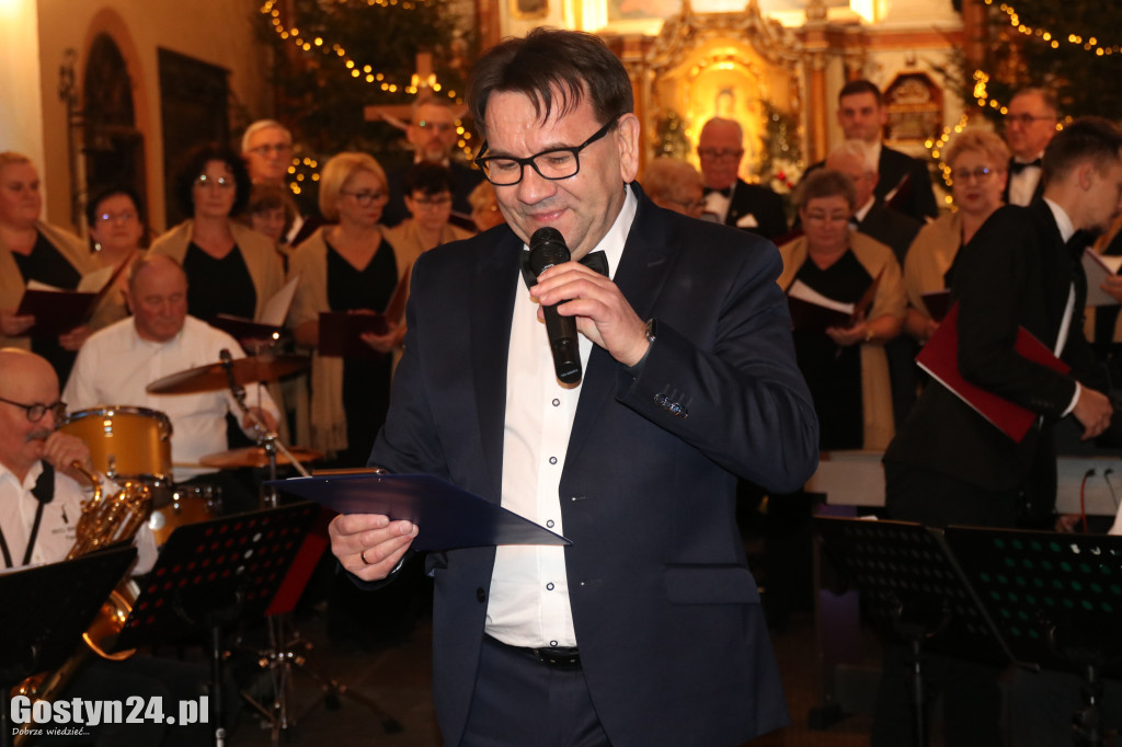 Koncert Kolęd w pępowskim kościele