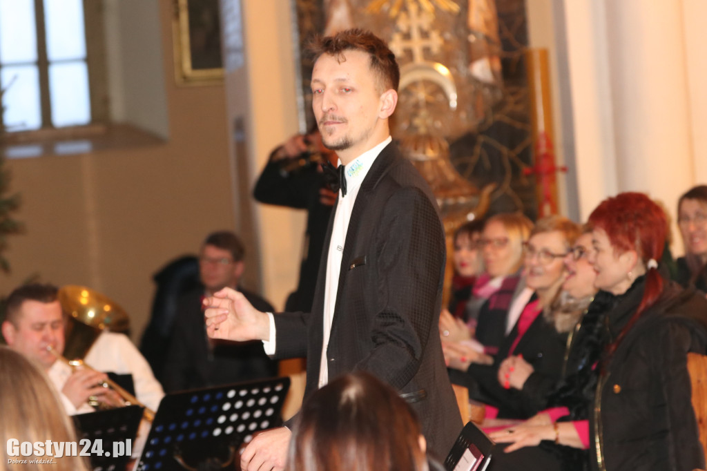 Koncert Kolęd w pępowskim kościele