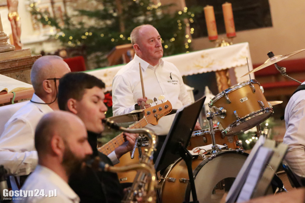 Koncert Kolęd w pępowskim kościele