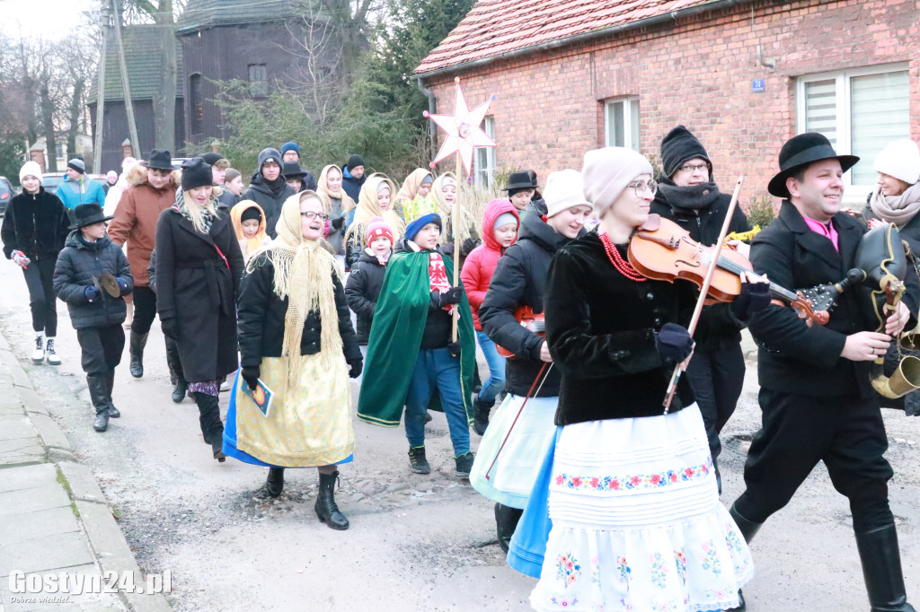 Kolędnicy pojawili się w Domachowie