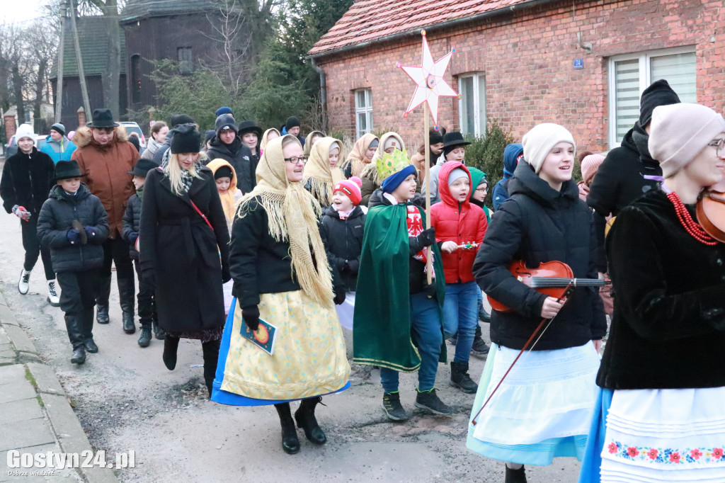 Kolędnicy pojawili się w Domachowie