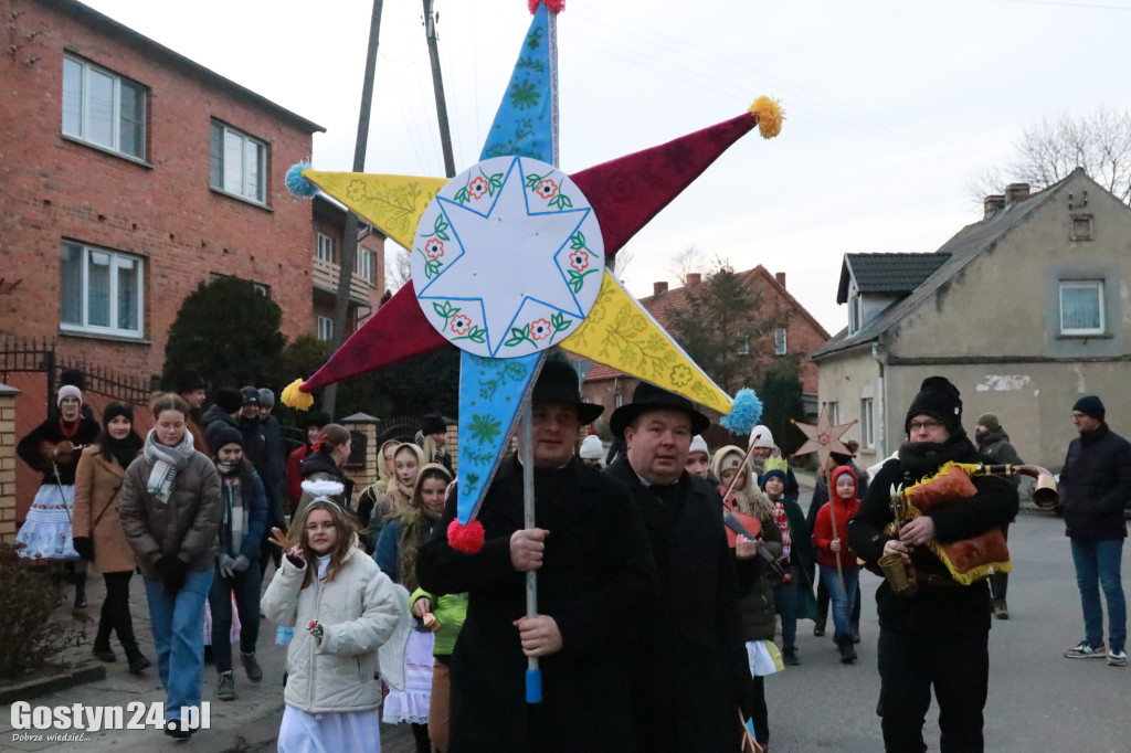 Kolędnicy pojawili się w Domachowie