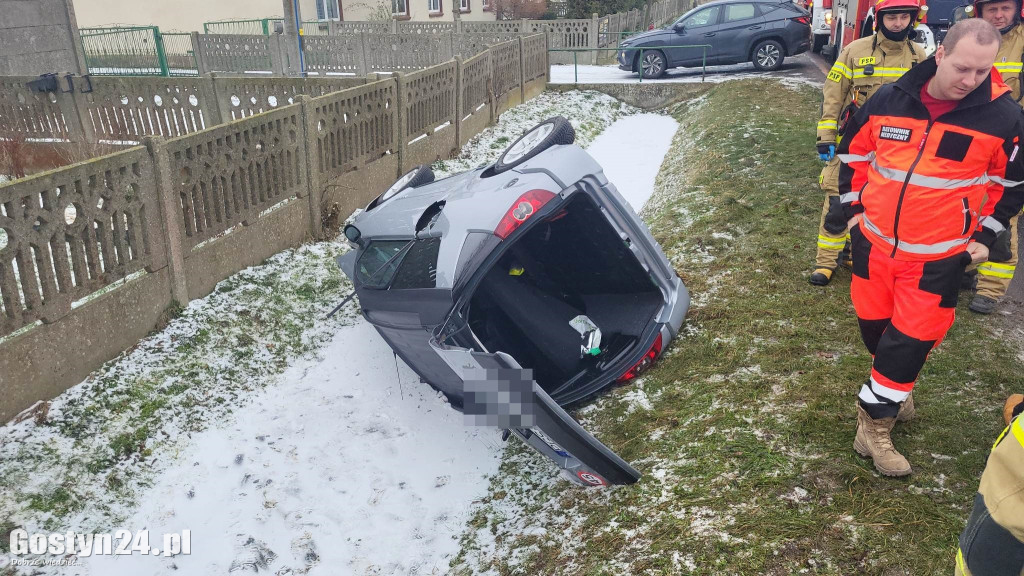 Wypadek dwóch samochodów na trasie Elżbietków - Pogorzela
