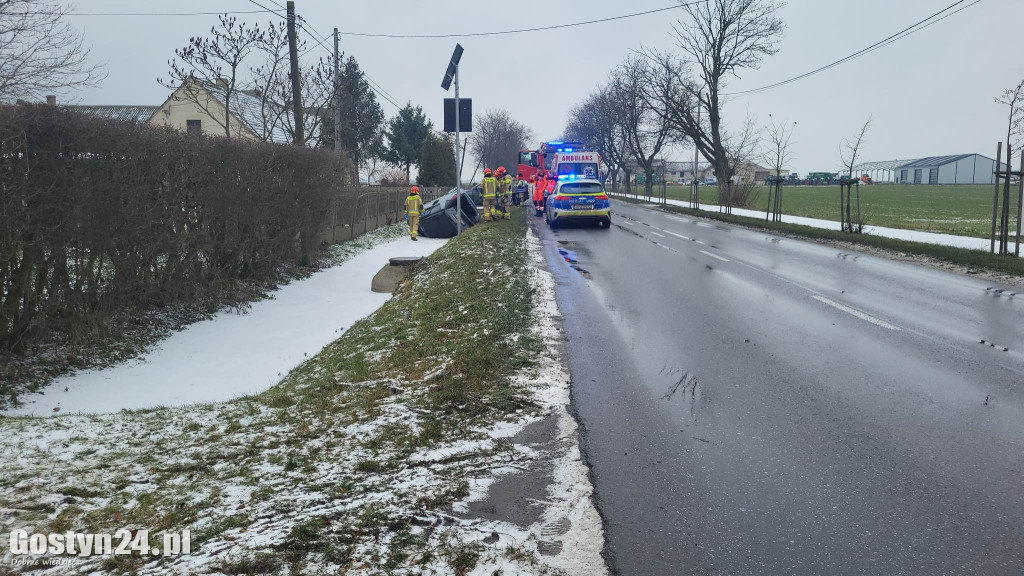 Wypadek dwóch samochodów na trasie Elżbietków - Pogorzela