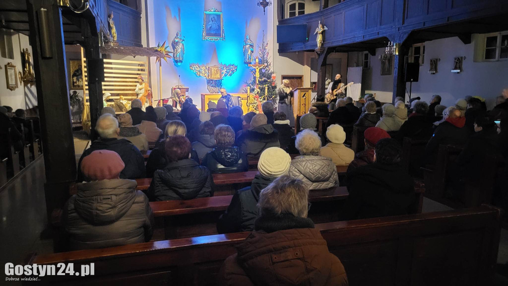 Koncert  kolęd po góralsku w kościele w Piaskach