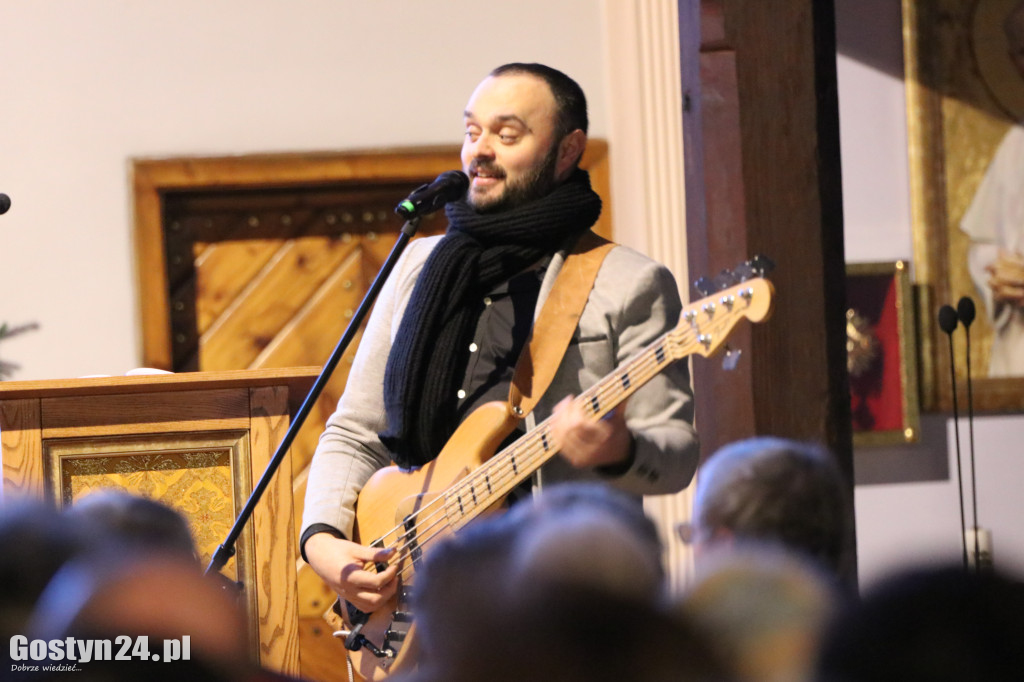 Koncert  kolęd po góralsku w kościele w Piaskach