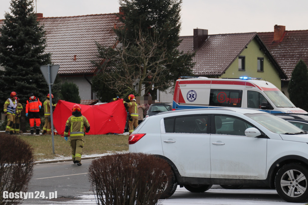 Kraksa koło mleczarni. Jeden z kierowców oddalił się z miejsca wypadku