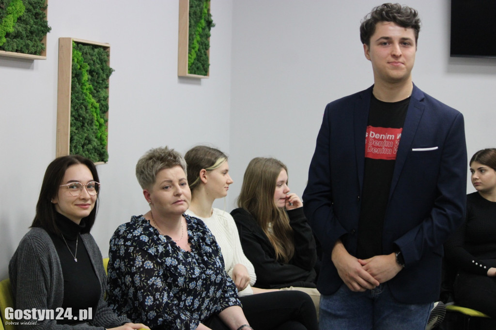 Ruszył projekt „Młody OBY OBYwatel”