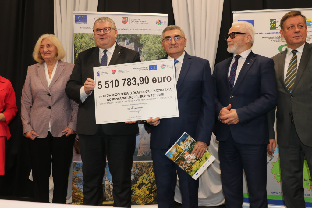 Podpisanie umowy na ponad 5,5 mln euro dla LGD