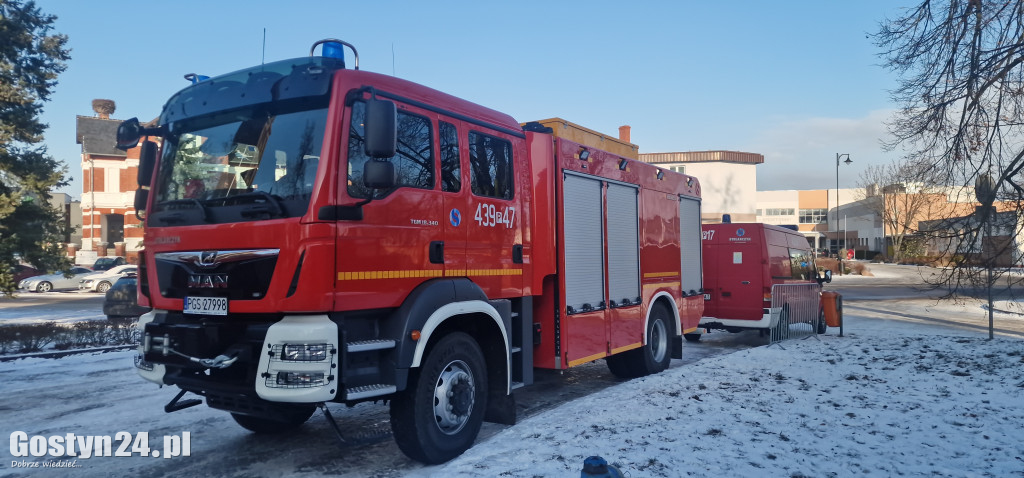 Przekazanie samochodów dla OSP Poniec i OSP Godurowo