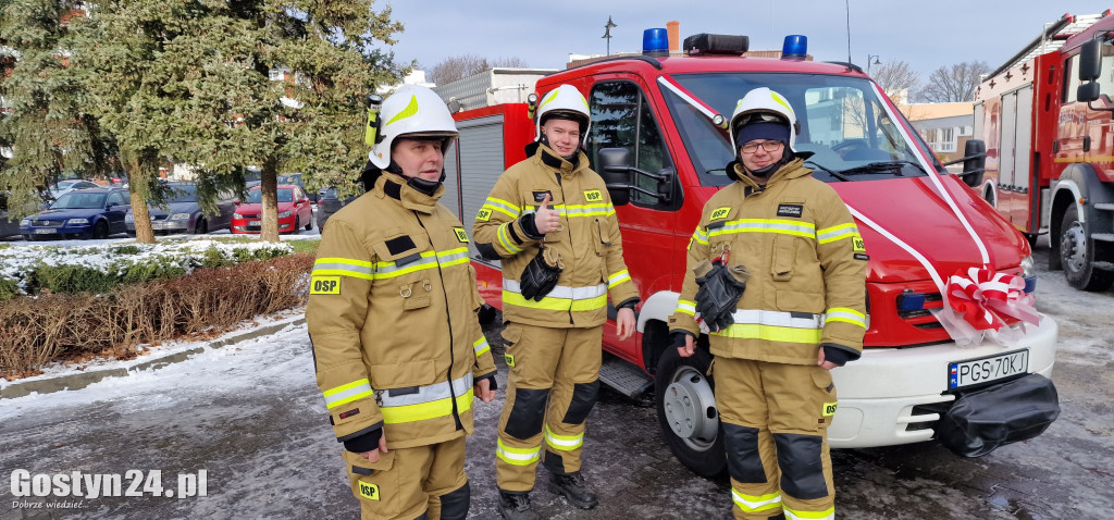 Przekazanie samochodów dla OSP Poniec i OSP Godurowo