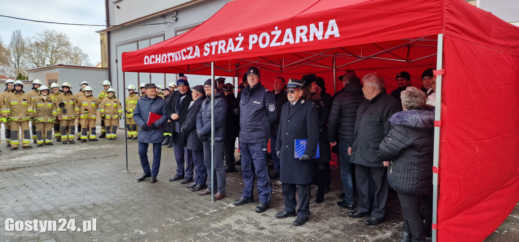 Przekazanie samochodów dla OSP Poniec i OSP Godurowo