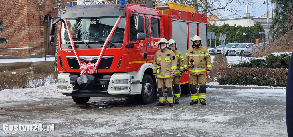 Przekazanie samochodów dla OSP Poniec i OSP Godurowo