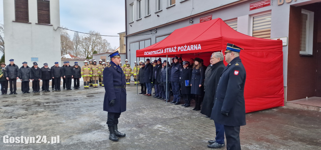 Przekazanie samochodów dla OSP Poniec i OSP Godurowo
