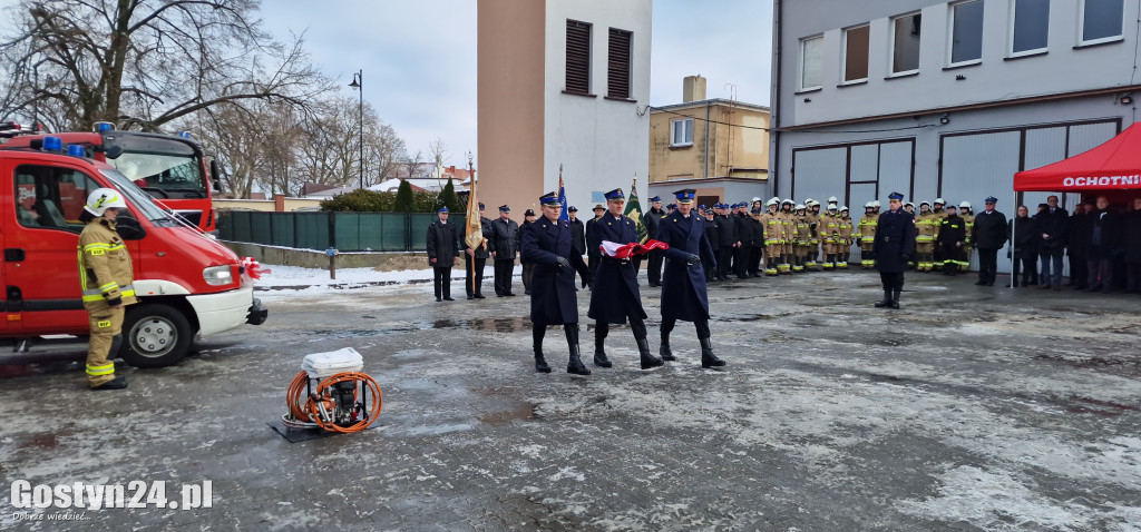Przekazanie samochodów dla OSP Poniec i OSP Godurowo