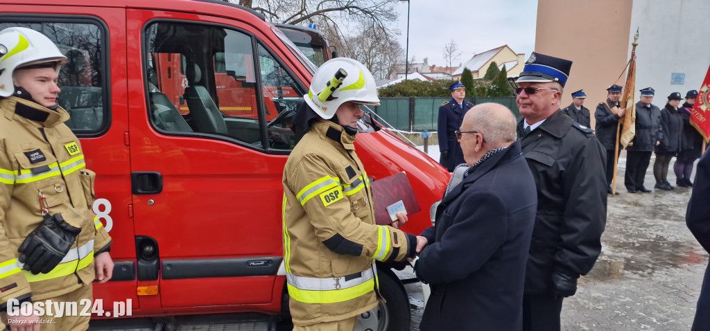 Przekazanie samochodów dla OSP Poniec i OSP Godurowo