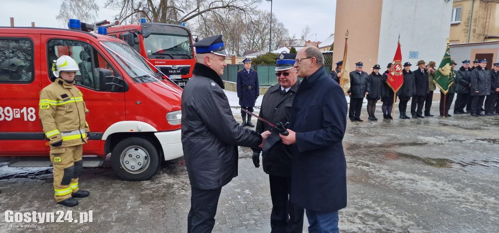 Przekazanie samochodów dla OSP Poniec i OSP Godurowo