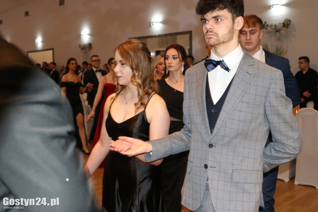 Studniówka maturzystów ZSZ w Gostyniu