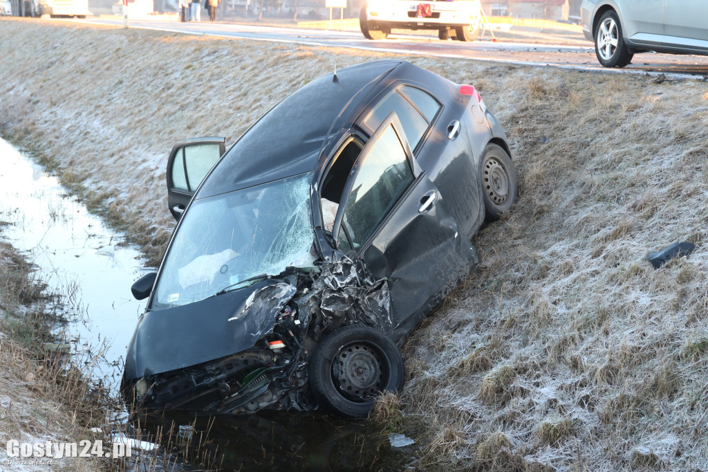 Wypadek na drodze wojewódzkiej 434 Gostyń-Kunowo