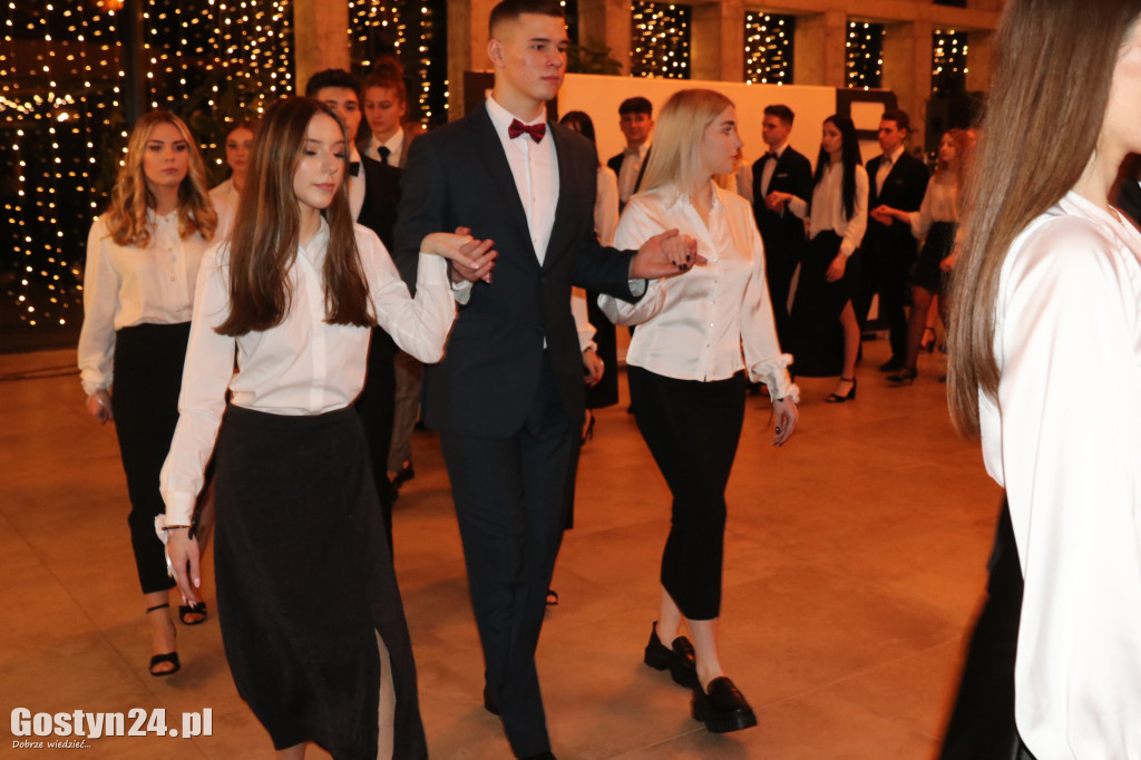 Studniówka maturzystów gostyńskiego liceum