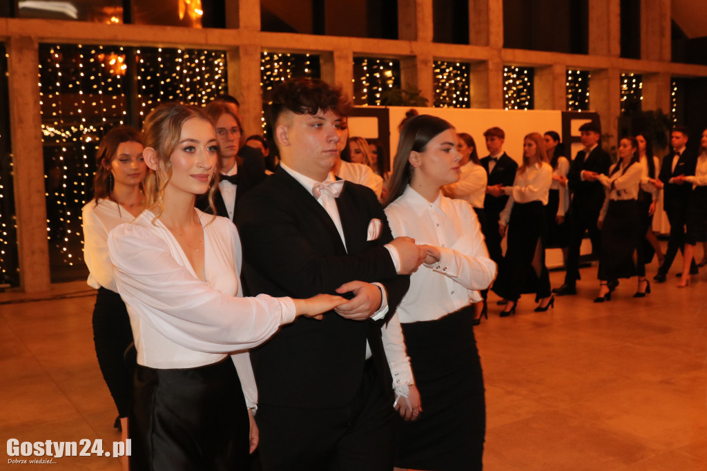 Studniówka maturzystów gostyńskiego liceum