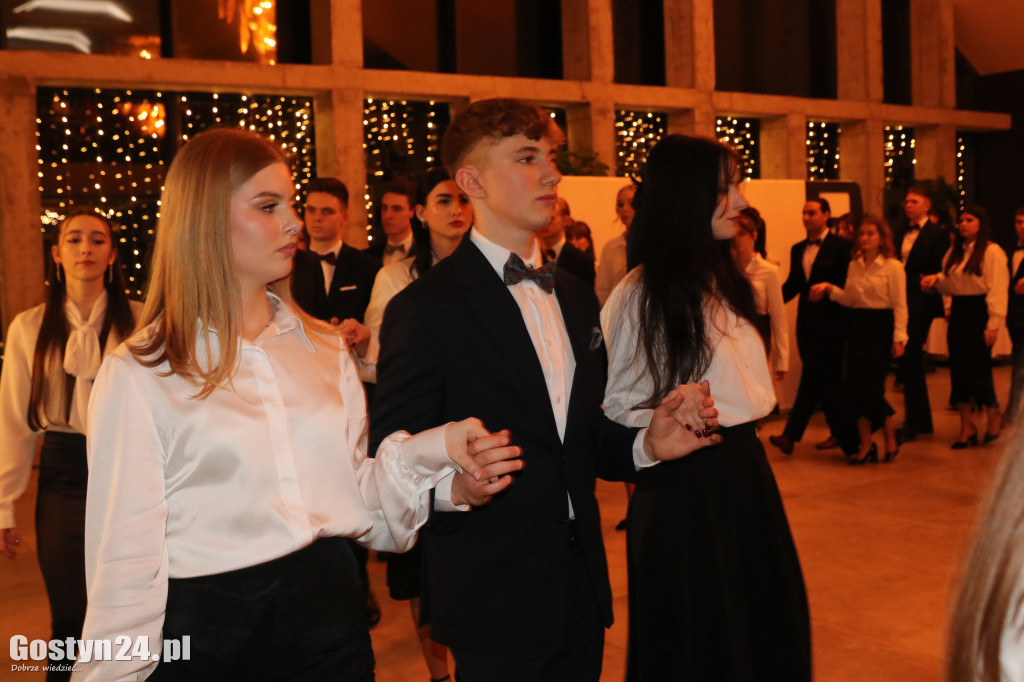Studniówka maturzystów gostyńskiego liceum
