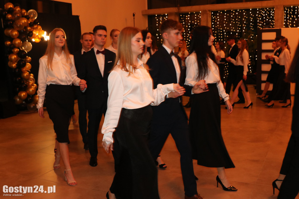 Studniówka maturzystów gostyńskiego liceum