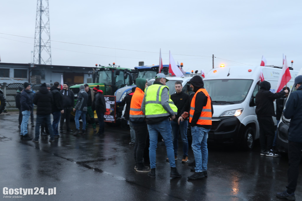 Rolnicy ponownie wyjechali na drogi