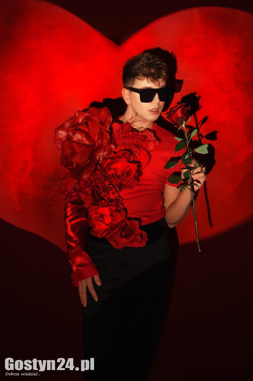 Bartosz Przybył marzy o karierze stylisty