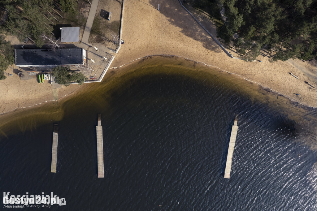 Plaża pod wodą w Nowym Dębcu