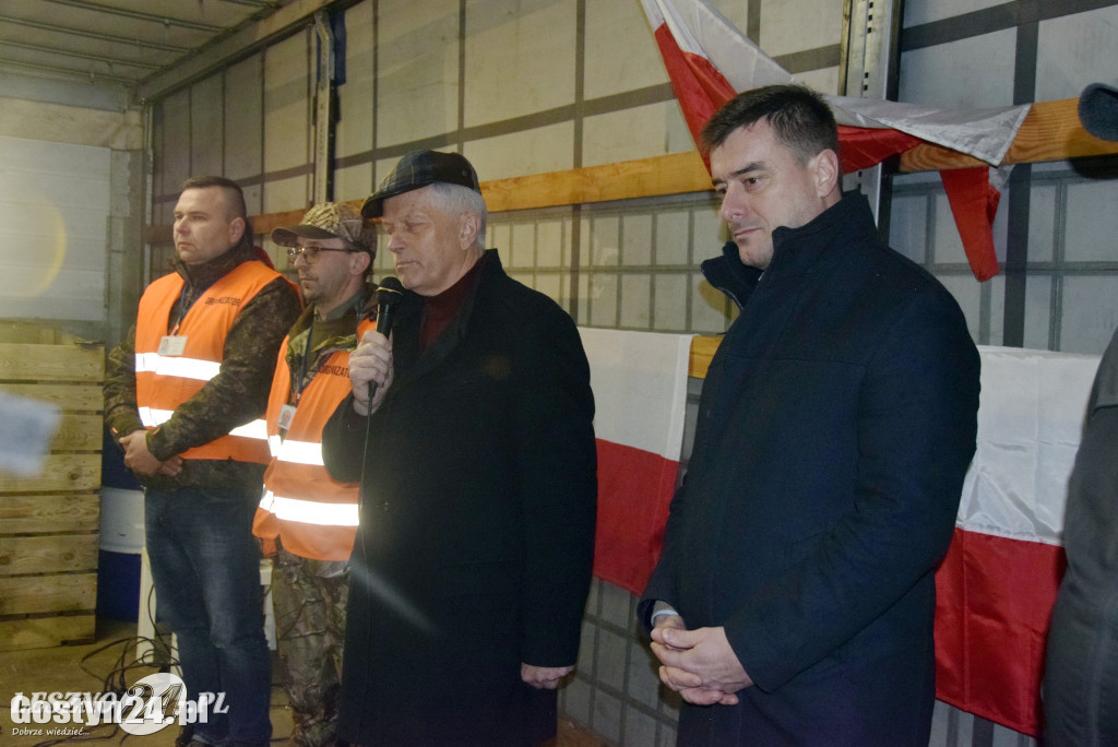 Nocne spotkanie rolników z posłami pod Lesznem