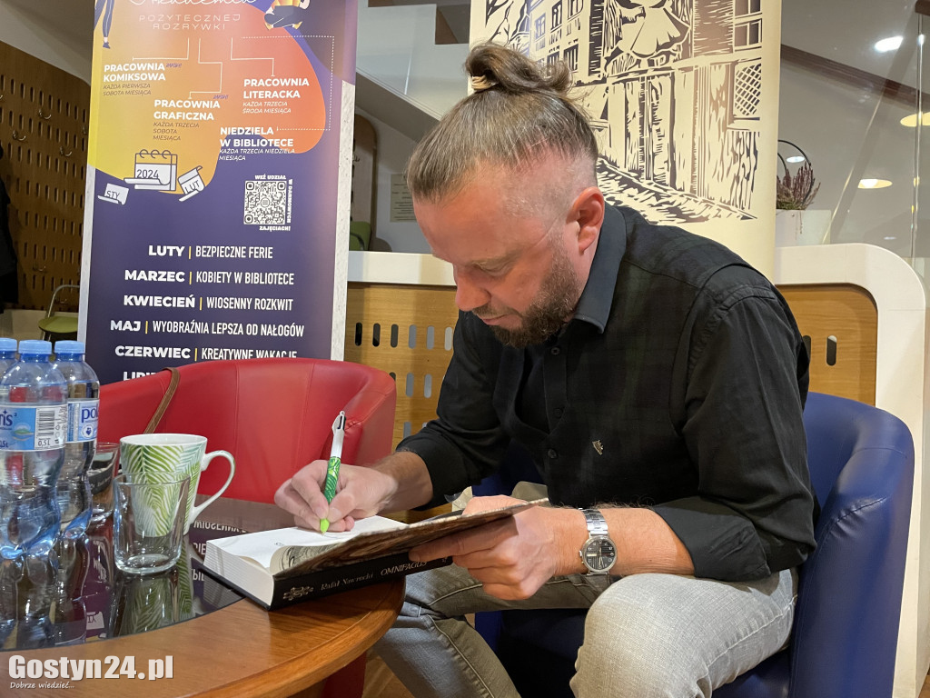 Spotkanie autorskie z Rafałem Nawrockim