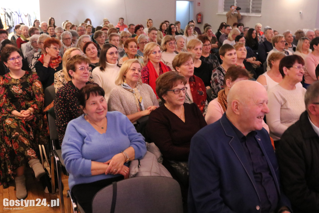 Kabaret Moherowe Berety wystąpił w CKiB w Piaskach