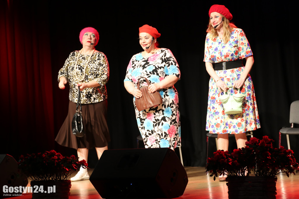 Kabaret Moherowe Berety wystąpił w CKiB w Piaskach
