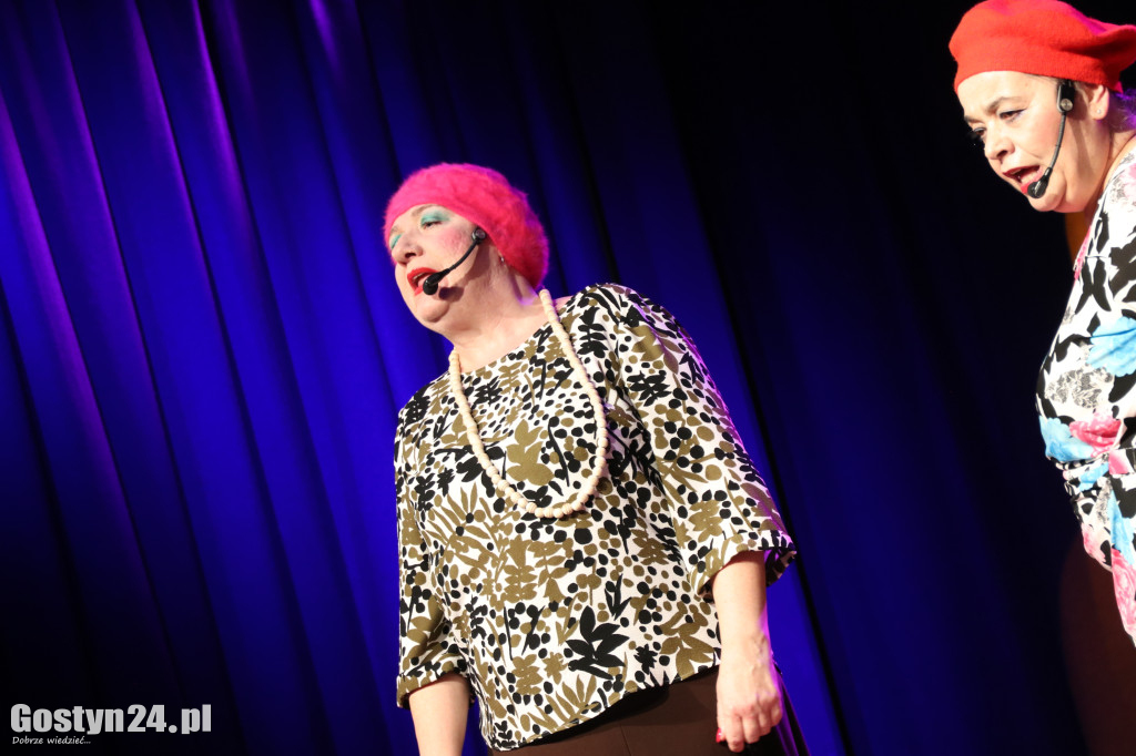 Kabaret Moherowe Berety wystąpił w CKiB w Piaskach