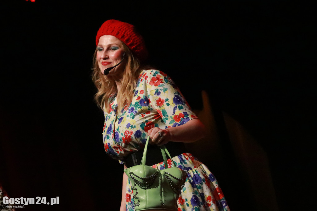 Kabaret Moherowe Berety wystąpił w CKiB w Piaskach