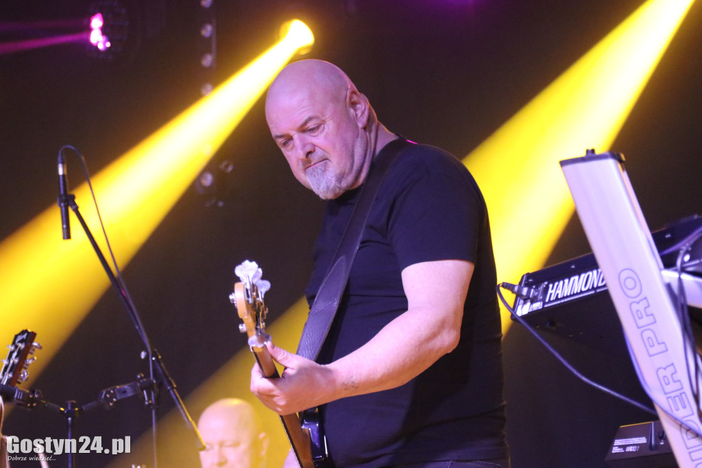 Występ zespołu Budka Band w hali OSiR w Poniecu