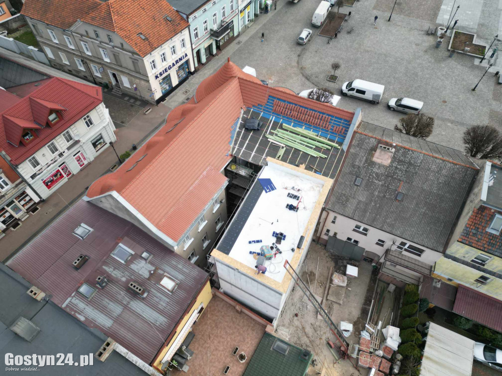 Trwa modernizacja kamienicy przy rynku