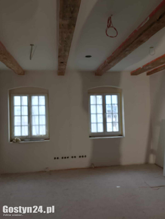 Trwa modernizacja kamienicy przy rynku