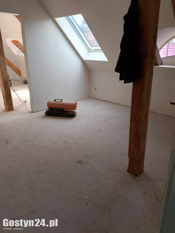 Trwa modernizacja kamienicy przy rynku