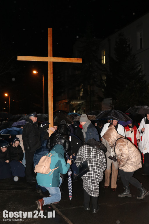Miejska Droga Krzyżowa ulicami Gostynia
