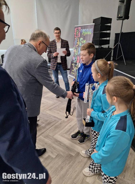 Zmagania miłośników szachów i warcabów w Pępowie