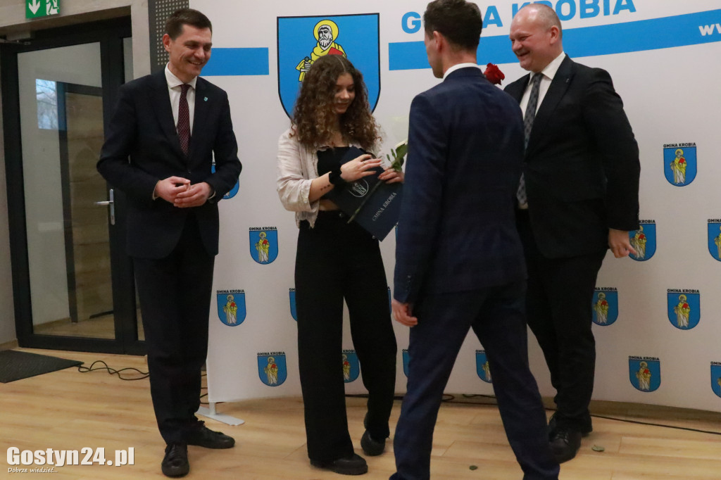 Wręczono stypendia sportowe w gminie Krobia