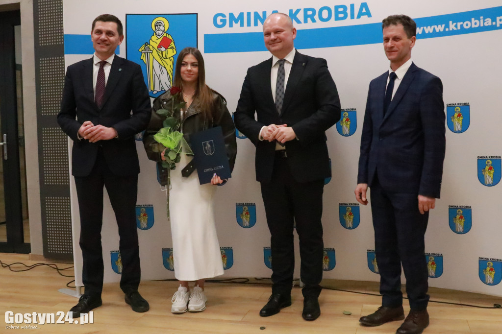 Wręczono stypendia sportowe w gminie Krobia