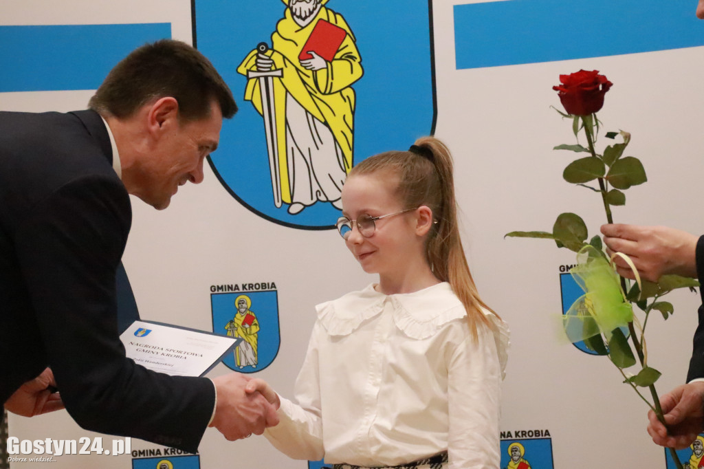 Wręczono stypendia sportowe w gminie Krobia
