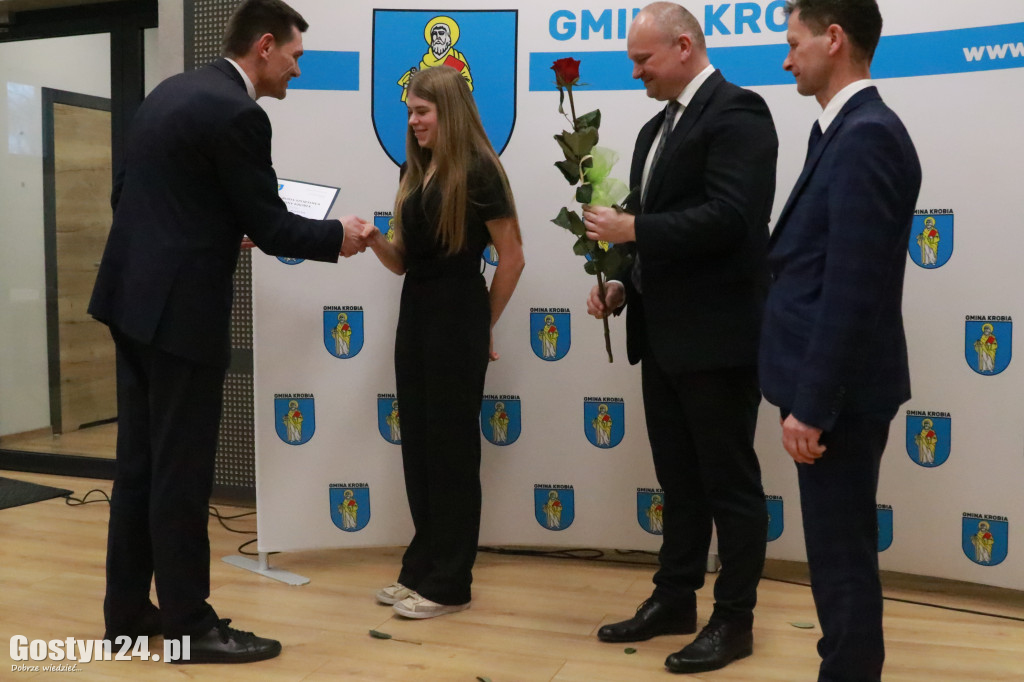 Wręczono stypendia sportowe w gminie Krobia