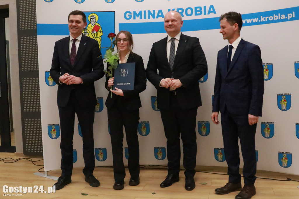 Wręczono stypendia sportowe w gminie Krobia