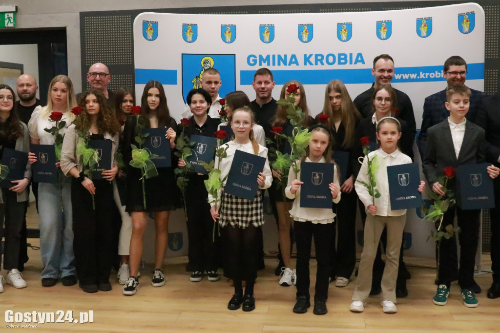 Wręczono stypendia sportowe w gminie Krobia
