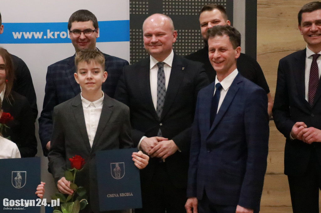 Wręczono stypendia sportowe w gminie Krobia